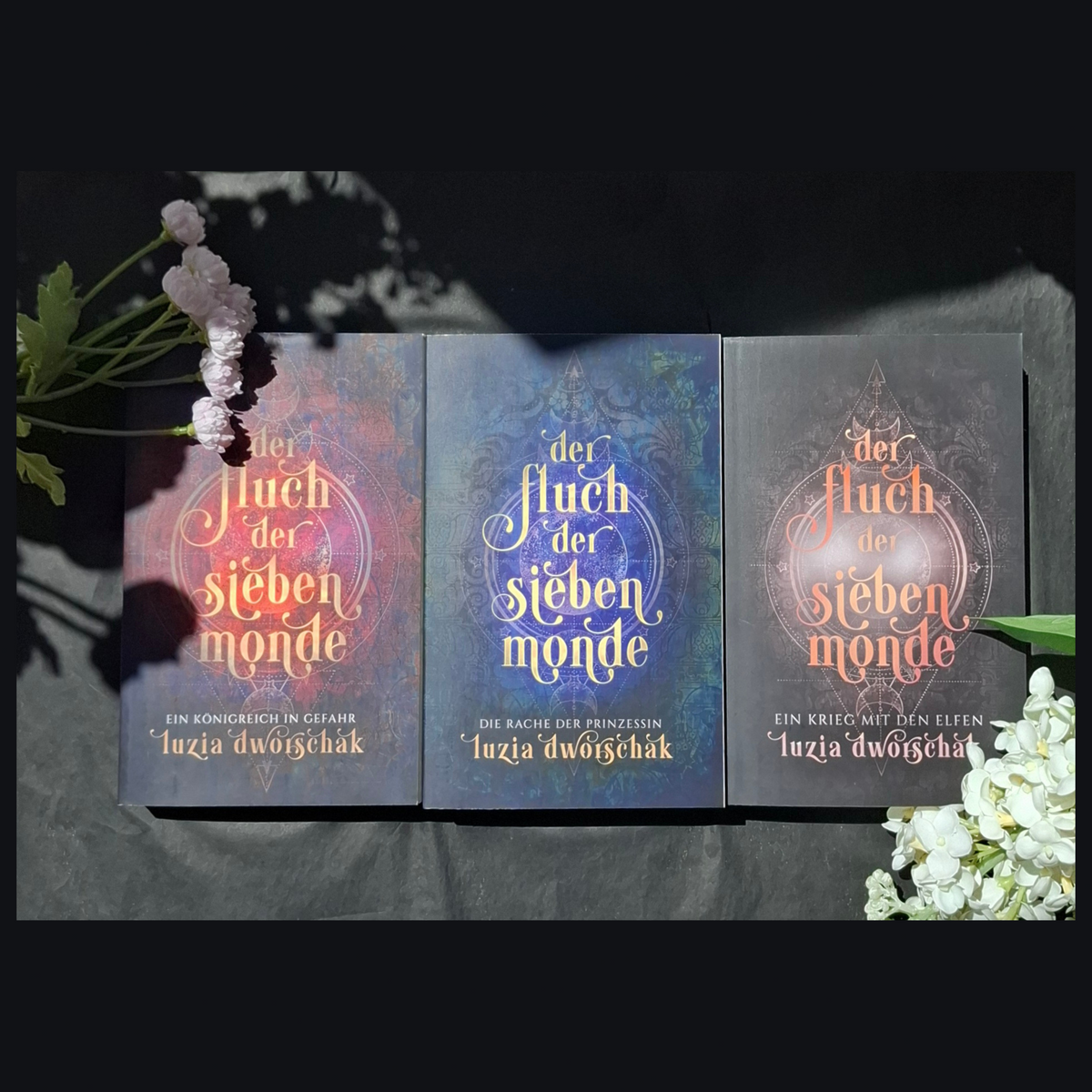 Die erste Trilogie - Der Fluch der sieben Monde