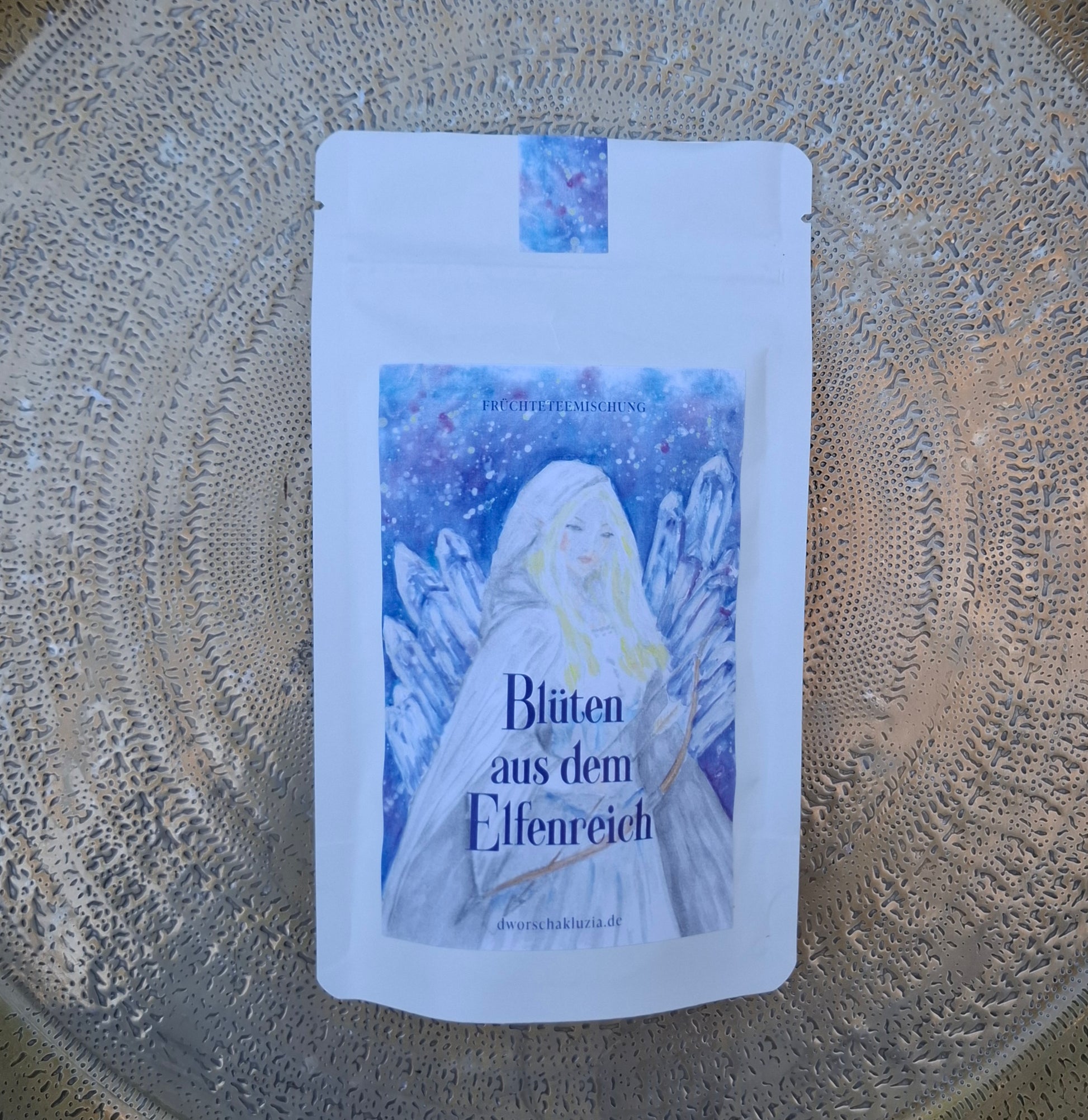 Blüten aus dem Elfenreich Fantasy-Tee