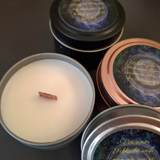 Buchkerze "Der Fluch der sieben Monde - Die Rache der Prinzessin"