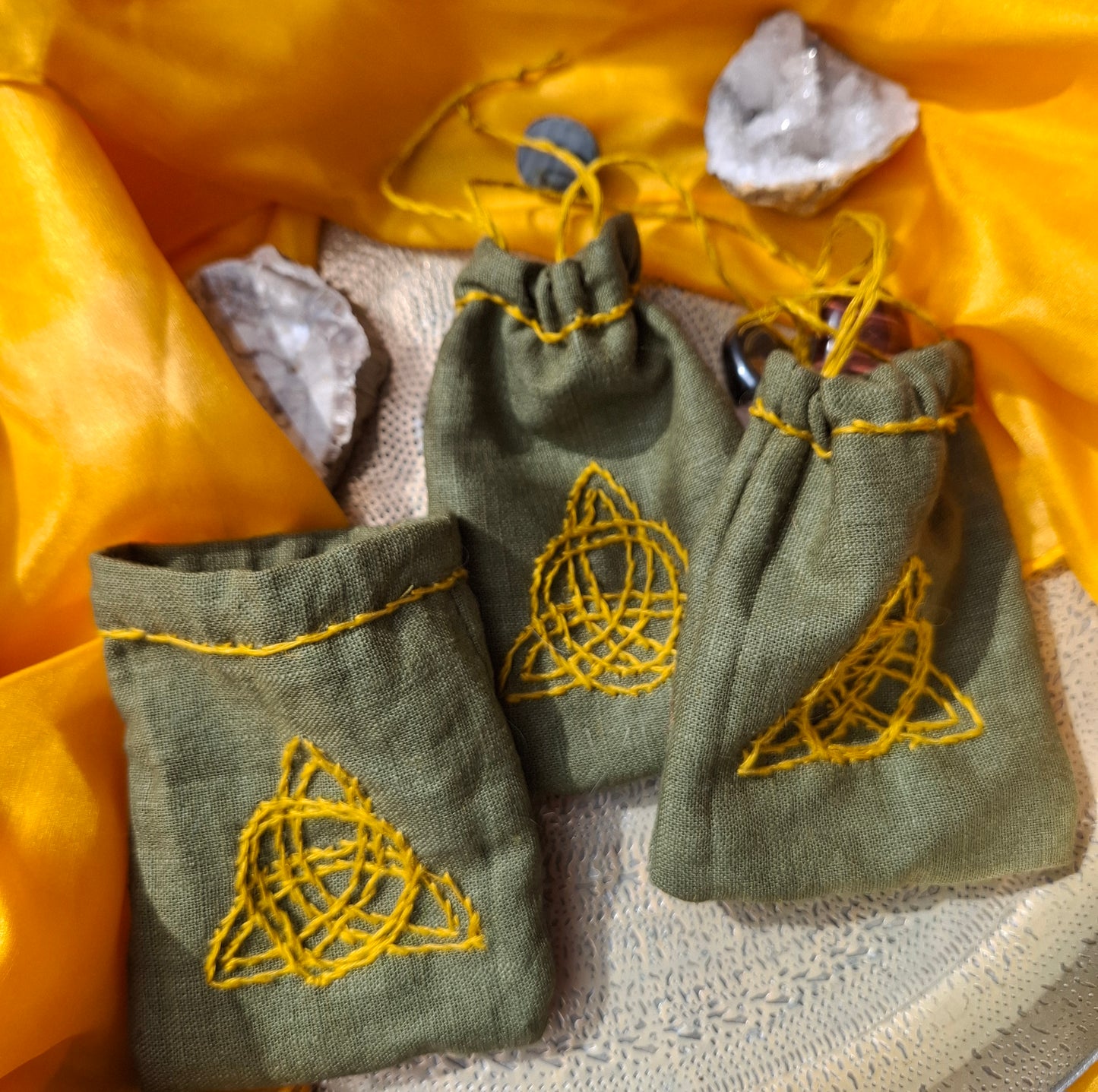 Handbestickter Beutel Fantasy Kelten Mittelalter Leinen